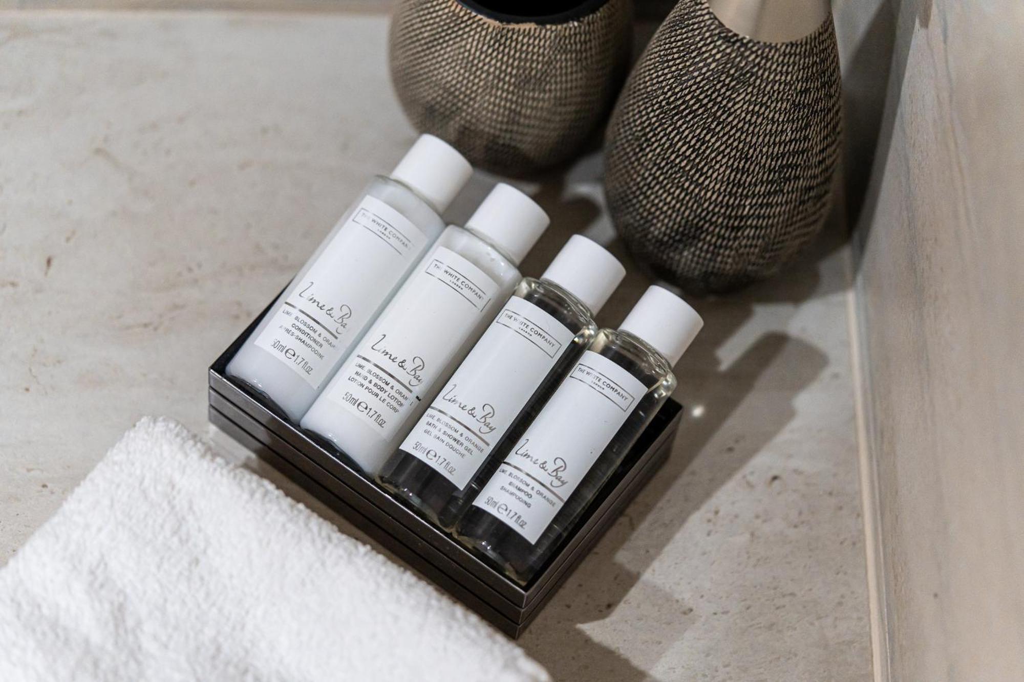 Harma Traditional Boutique Suites Πάφος Δωμάτιο φωτογραφία