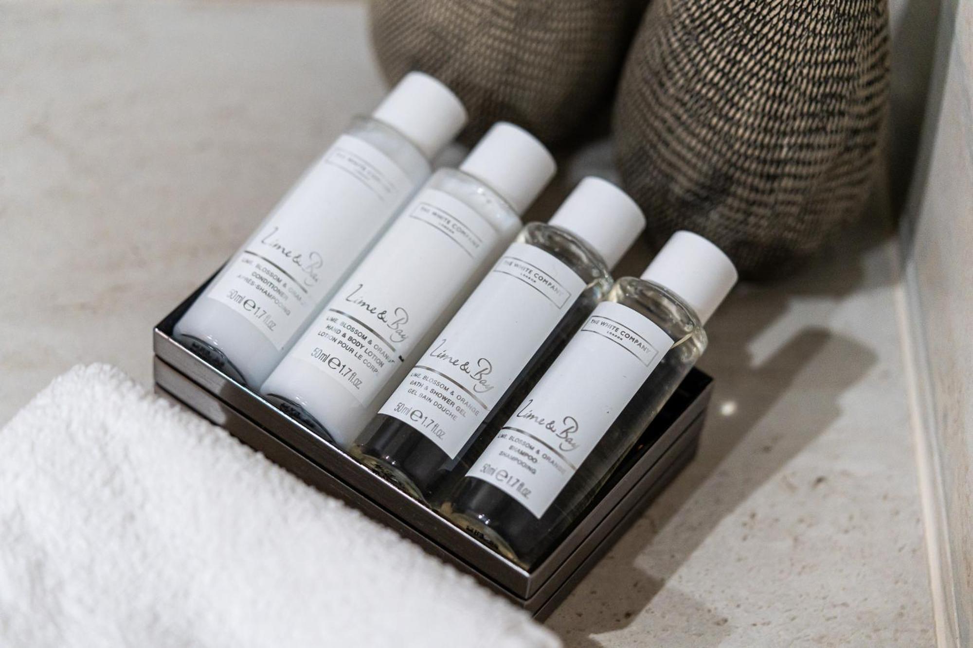 Harma Traditional Boutique Suites Πάφος Δωμάτιο φωτογραφία