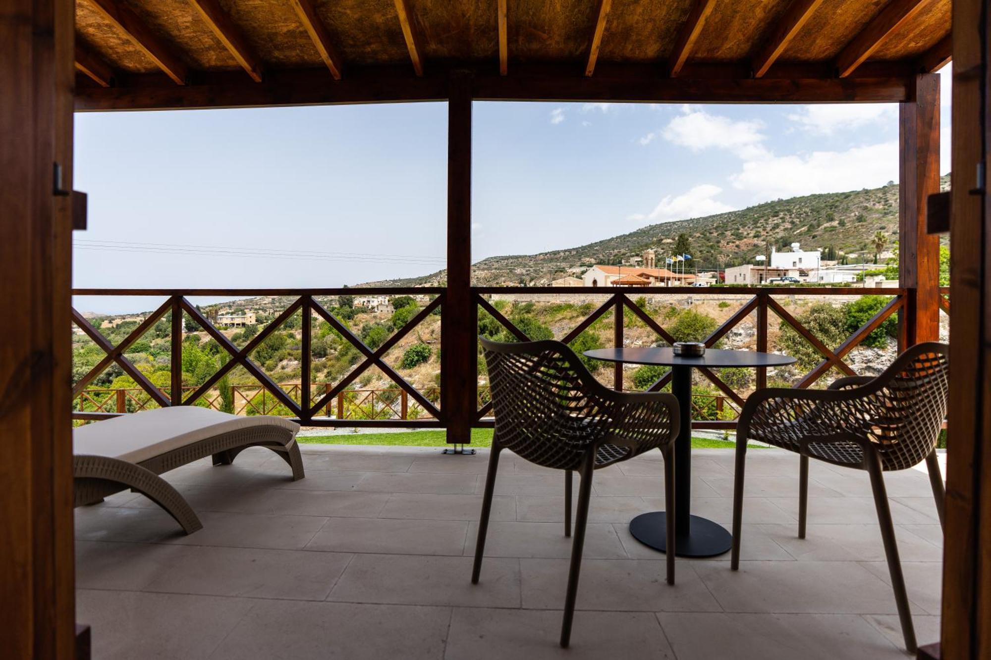 Harma Traditional Boutique Suites Πάφος Δωμάτιο φωτογραφία