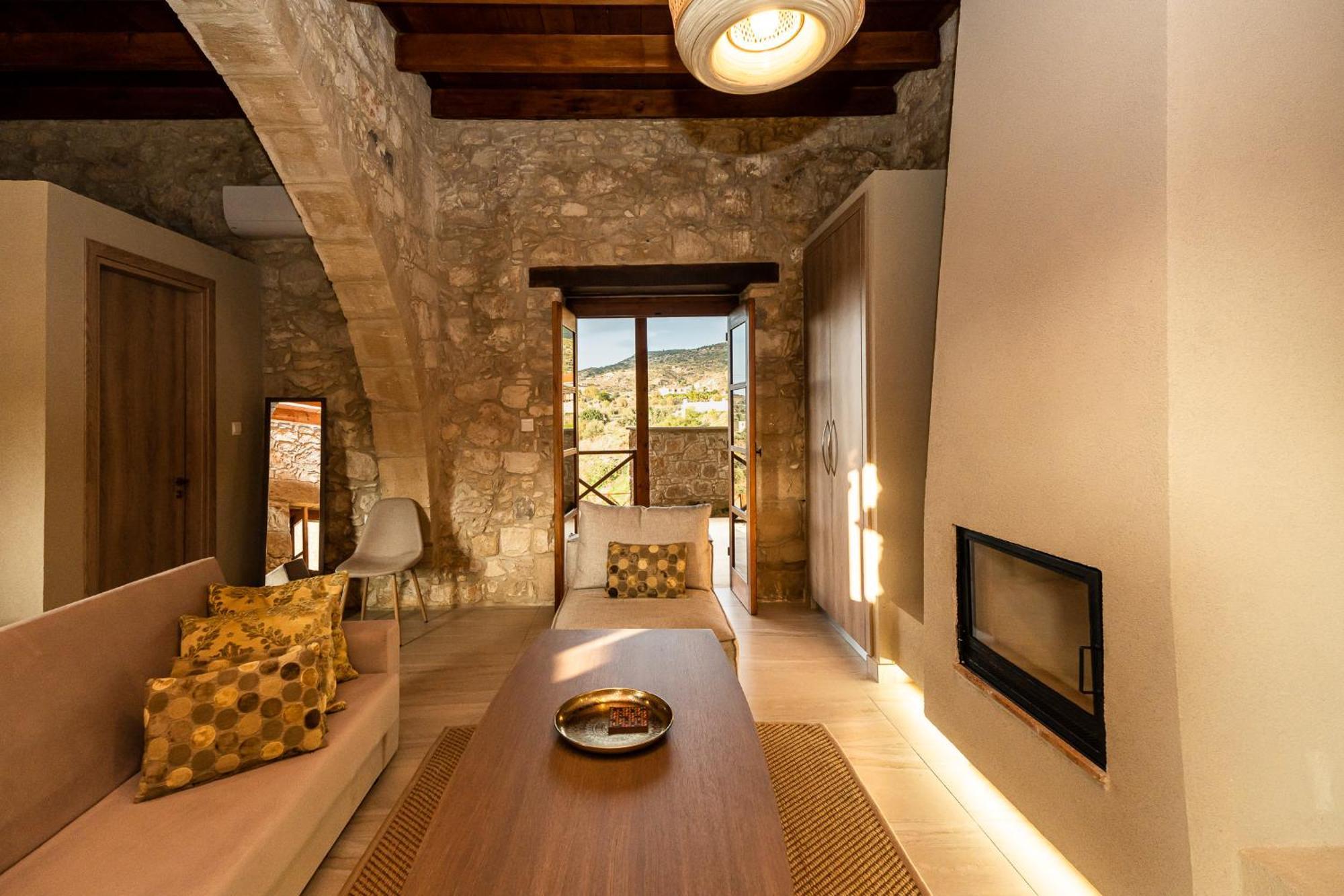 Harma Traditional Boutique Suites Πάφος Δωμάτιο φωτογραφία