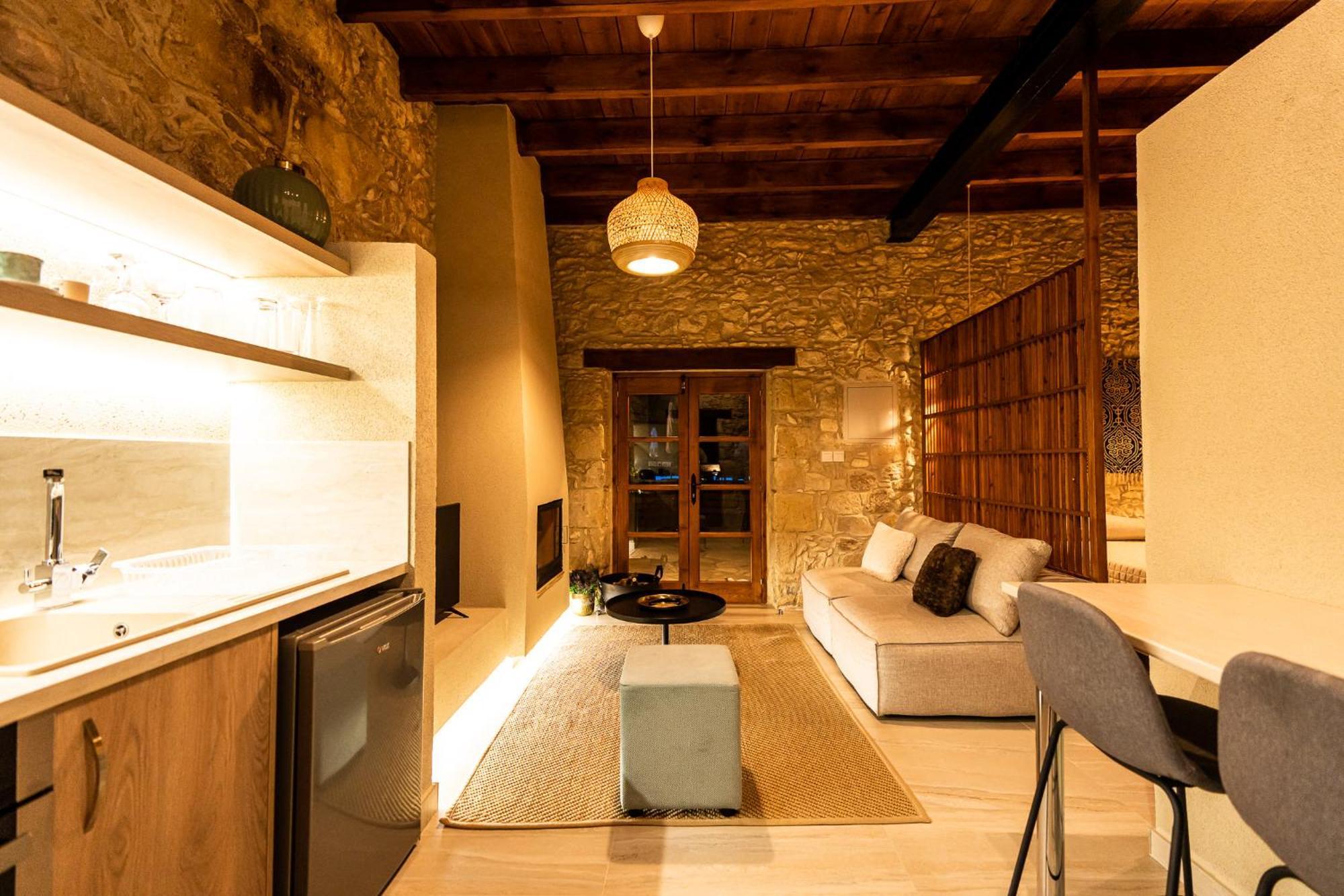 Harma Traditional Boutique Suites Πάφος Δωμάτιο φωτογραφία